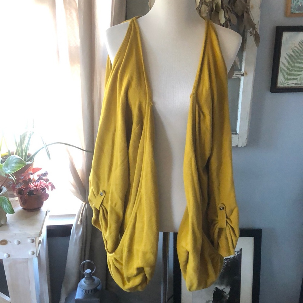 HURLEY COLD SHOULDER CARDIGAN